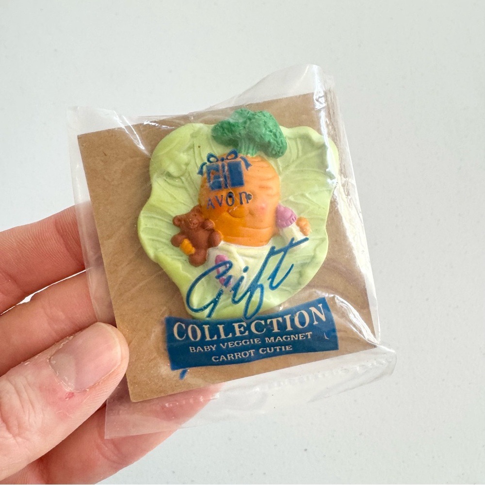 Vintage Avon “Carrot Cutie” Baby Veggie Magnet – 1980s Gift Collection